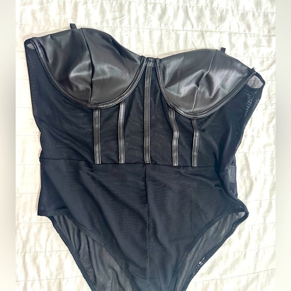 Stylish Black Mesh One Piece for Woman NWOT - Picture 2 of 5
